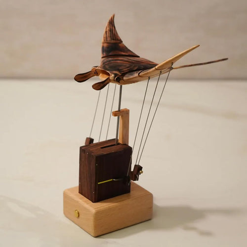 🦈Handmade Wooden Bionic Manta Rayy Dynamic Model, Mechanical Transmission Marine Biological, Desktop Relaxation Decor Gift